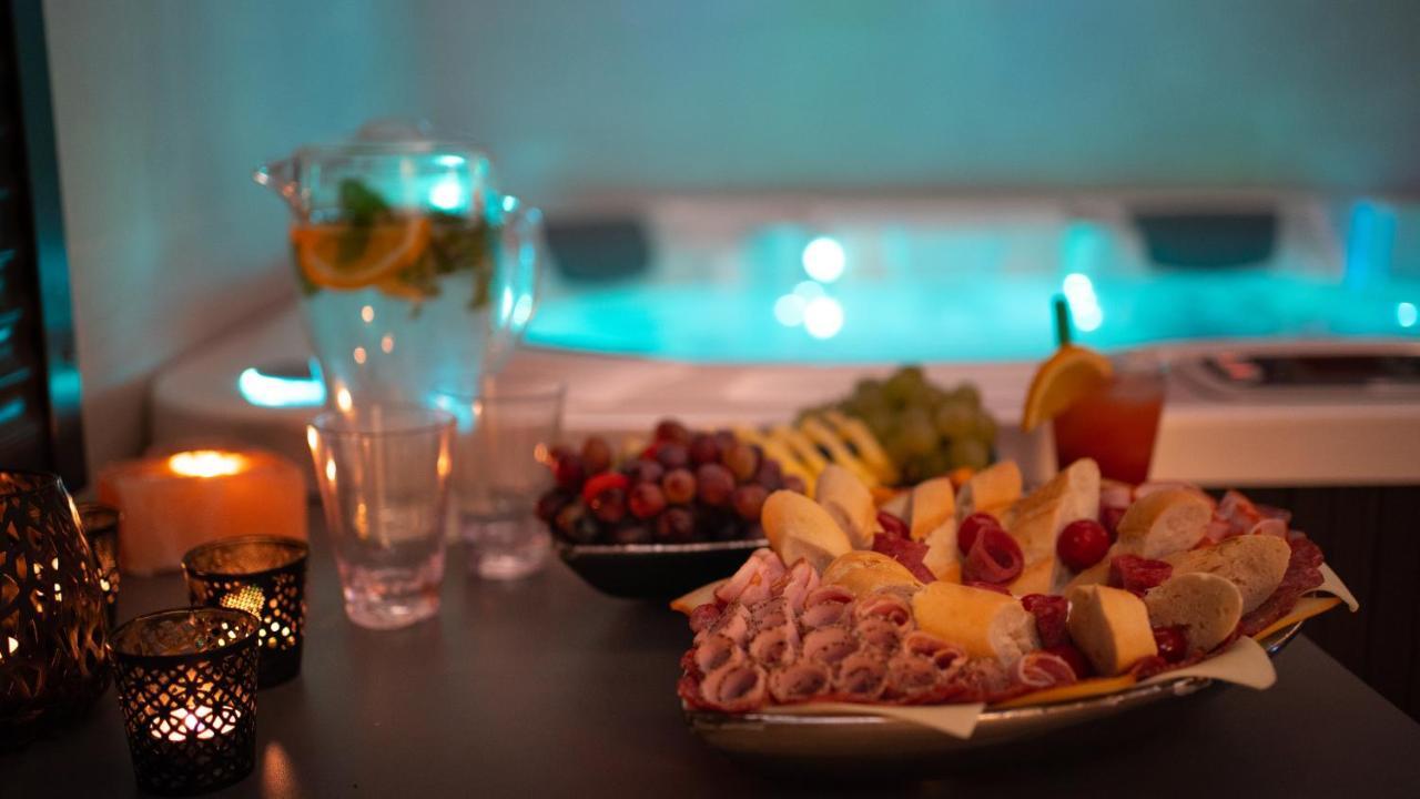 Wellness Relax - Luxusni Hotel Прага Екстериор снимка