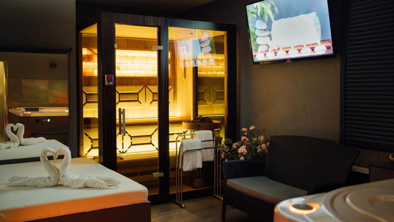 Wellness Relax - Luxusni Hotel Прага Екстериор снимка